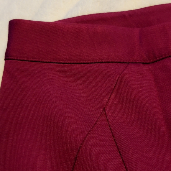 Maroon knee-length pencil skirt, for work or going out, size 20, Lane Bryant - Picture 3 of 8